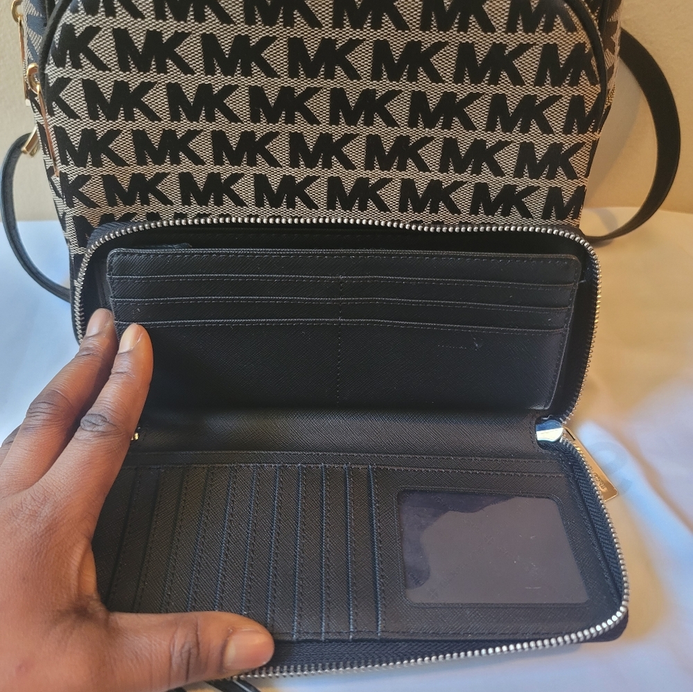 Michael kors medium Backpack - Picture 15 of 16